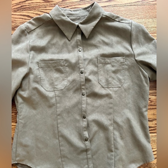 Vintage Jones Wear Sport Soft  Tan Button Down Shirt Womens size 16​ - Picture 4 of 9